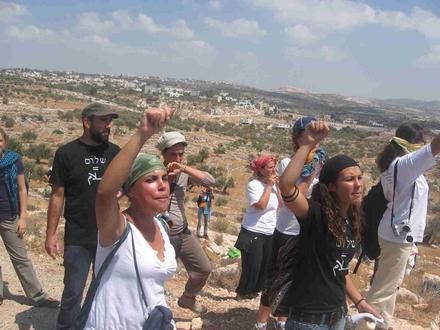 "Viva la lucha del pueblo palestino!"